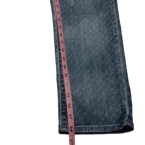 Levi’s Women’s Sz 8 diamond print stamped light wash denim mid-rise Boyf… - Picture 10 of 10